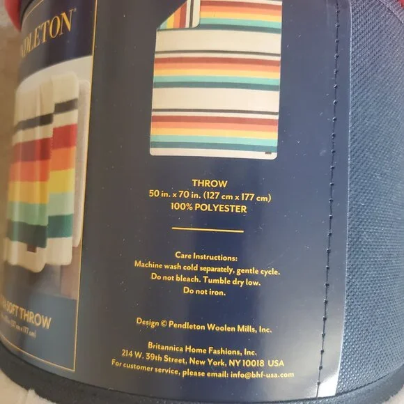 NWT Pendelton Ultra Soft Throw, 50 X 70 inches - Picture 3 of 10